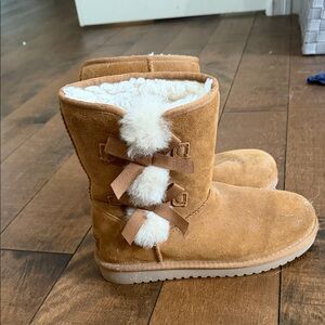 Cozy Tan  Boots with Bows